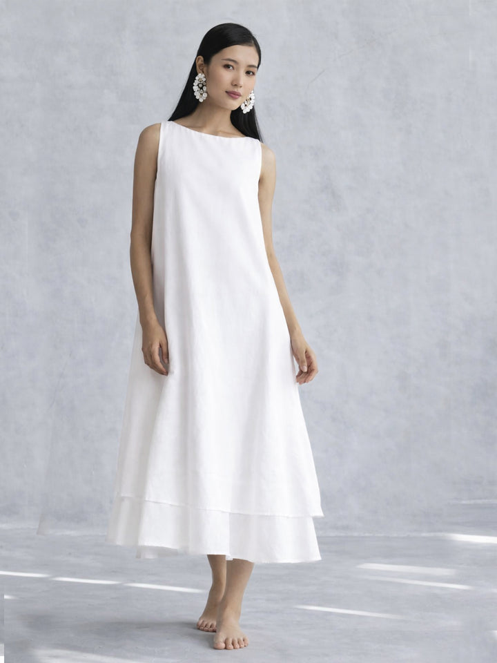 Noir Flow Dress - White