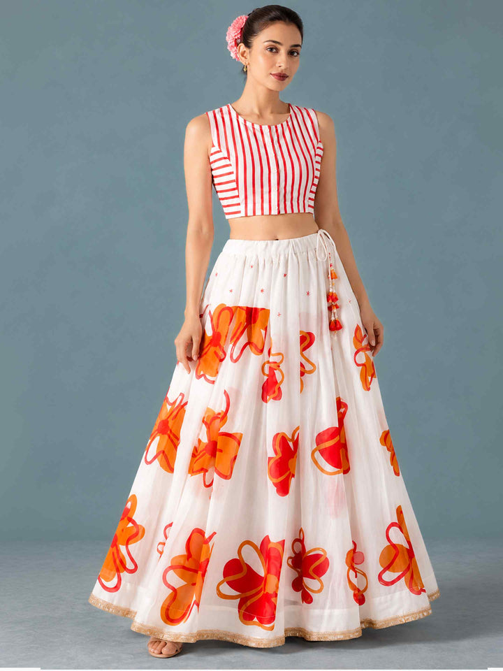 Gulnaar Lehenga