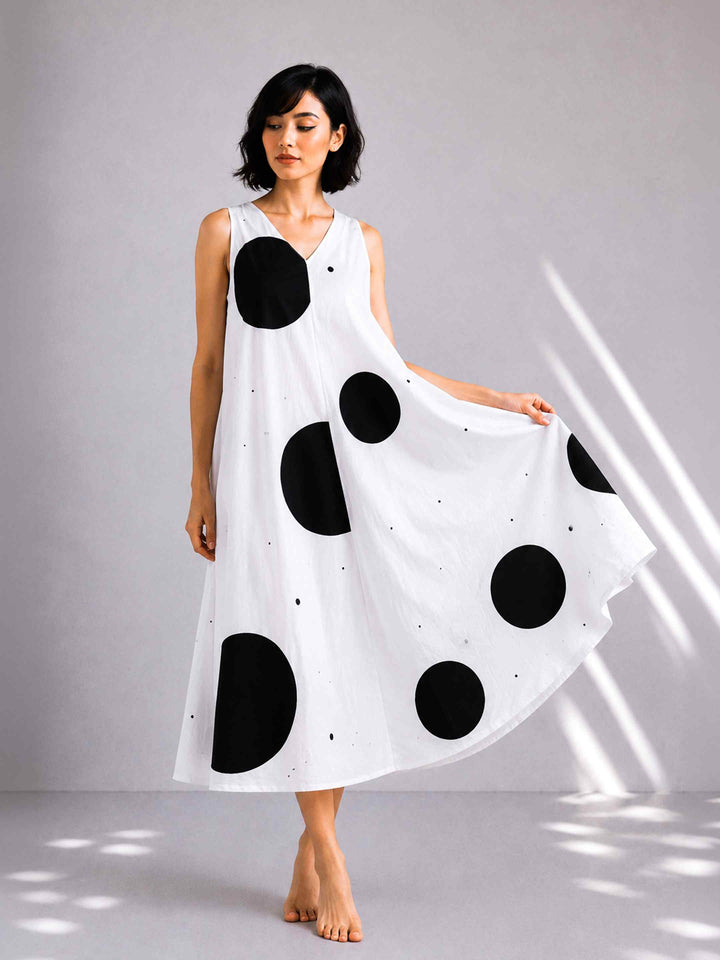 Moon Dot - Black
