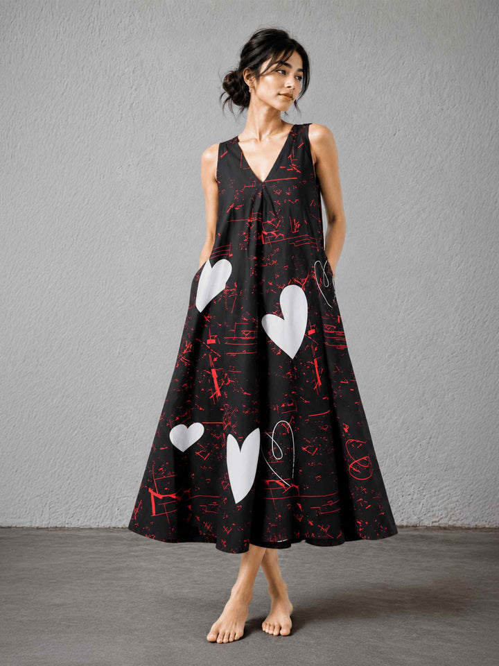 Graphic Hearts Dress