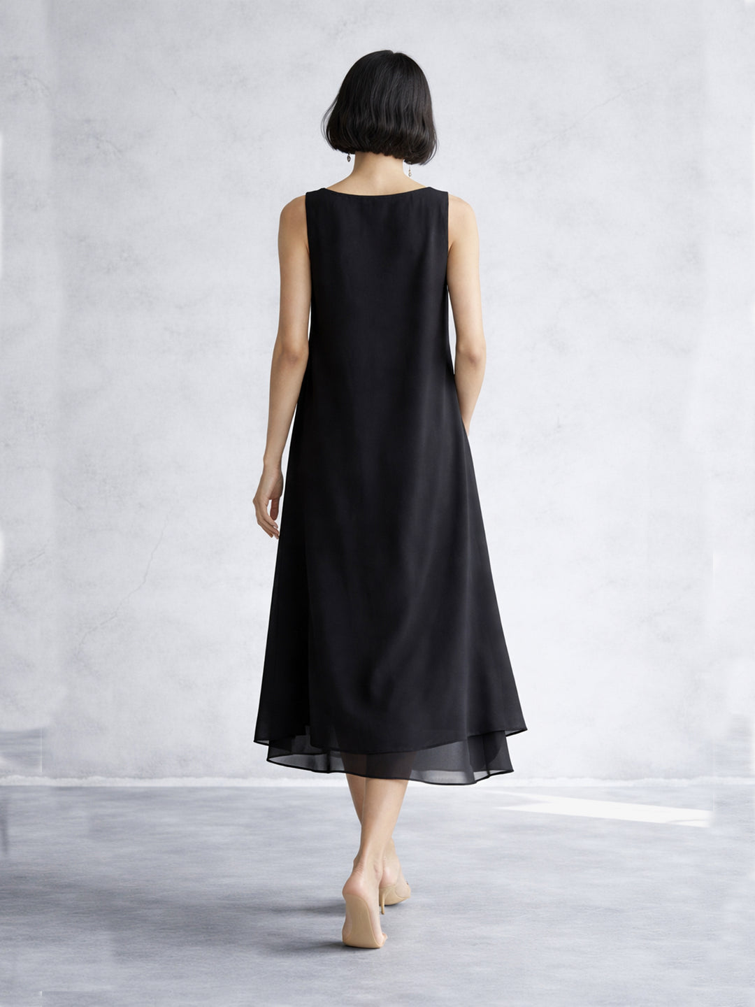 Noir Flow Dress - Black