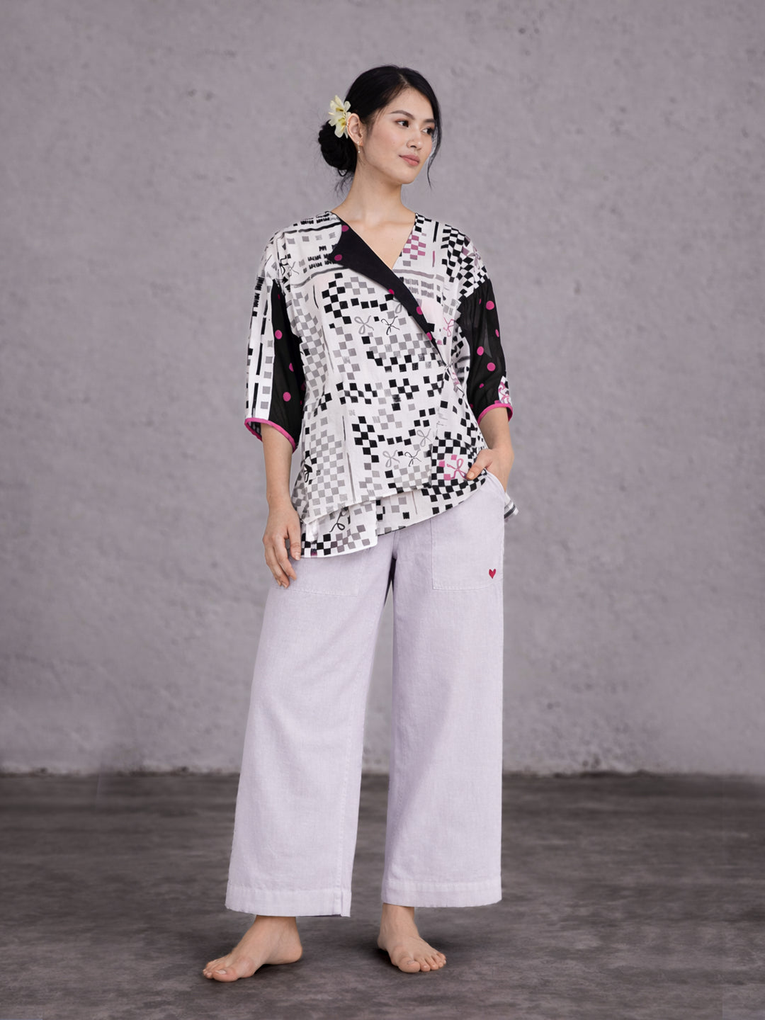 Graphic Checks Wrap-Around Top