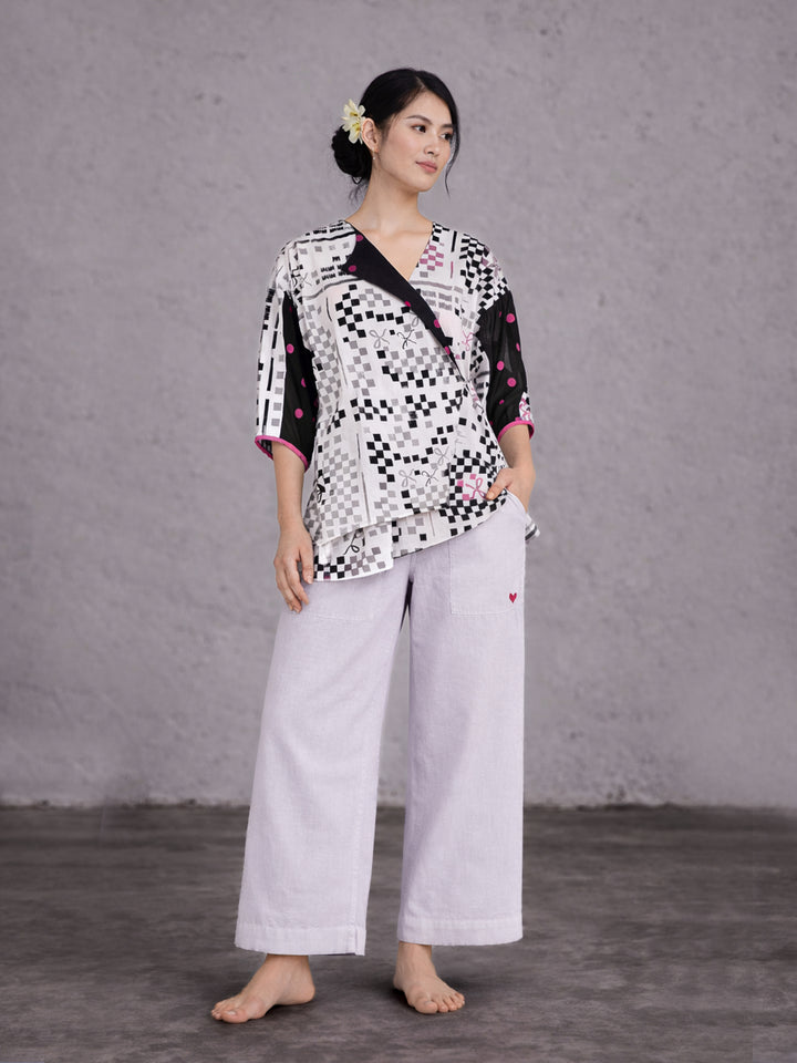 Graphic Checks Wrap-Around Top