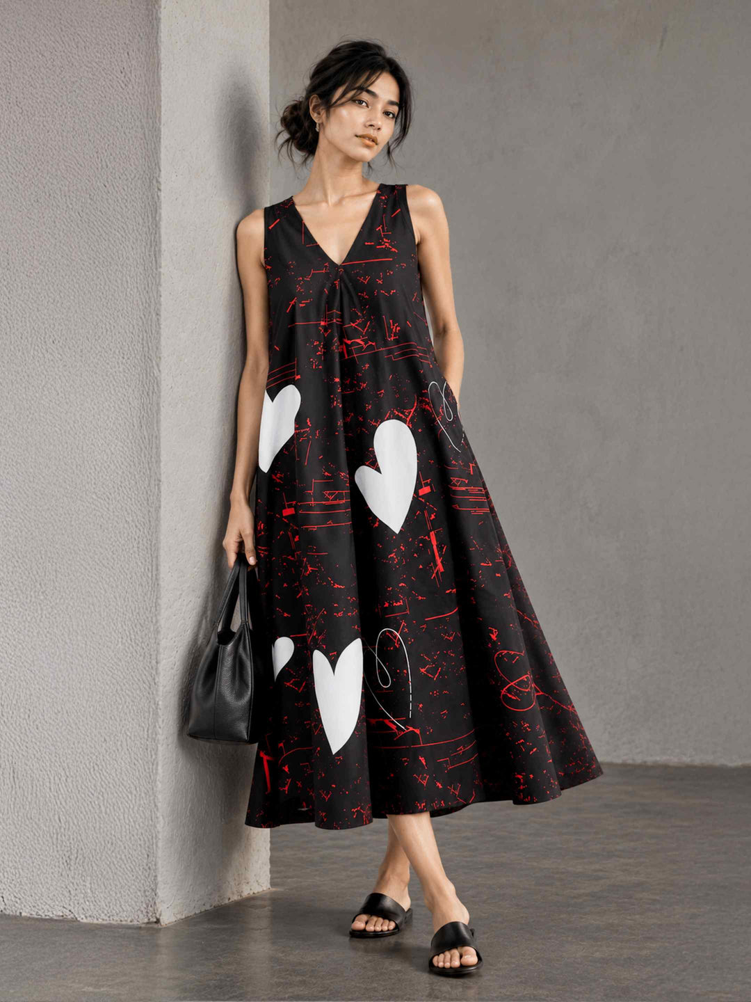 Graphic Hearts Dress
