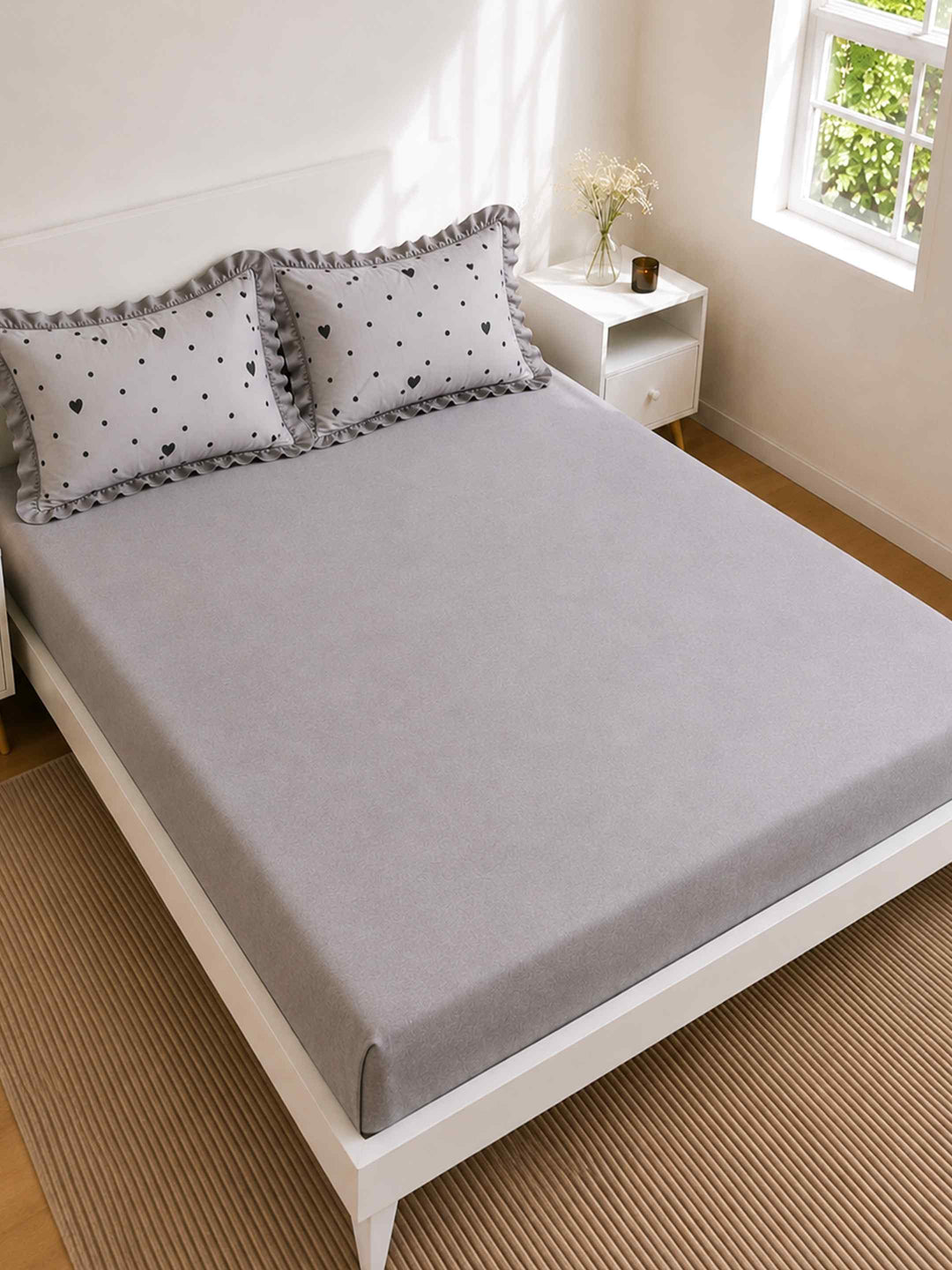 Grey Hearts Bedsheet Set