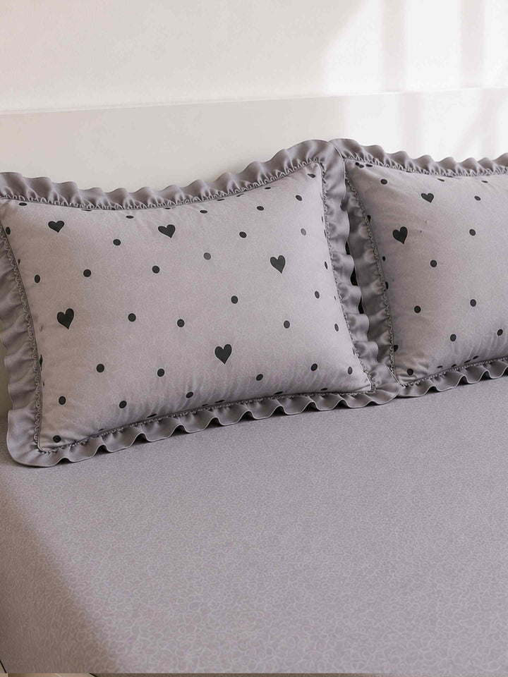 Grey Hearts Bedsheet Set