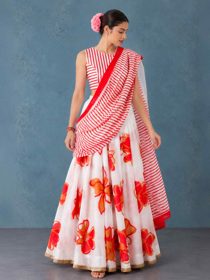 Gulnaar Lehenga
