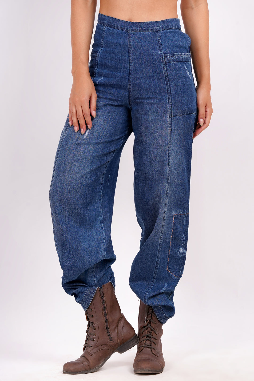 Relaxed Fit Light Wash High-Waisted Denim Pants For Women