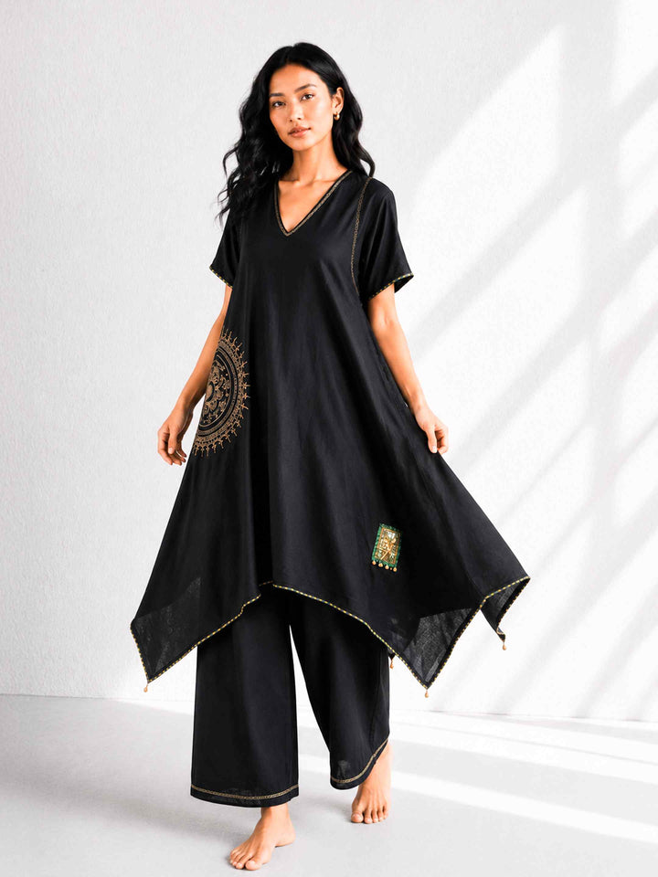 Ananta Kurta