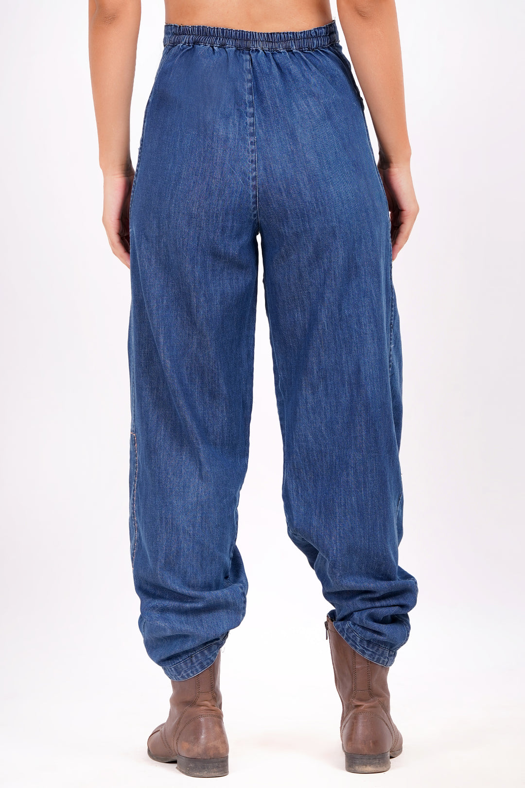 Relaxed Fit Light Wash High-Waisted Denim Pants For Women