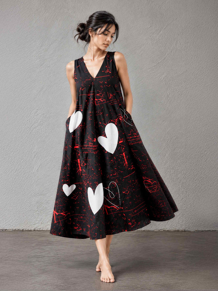 Graphic Hearts Dress