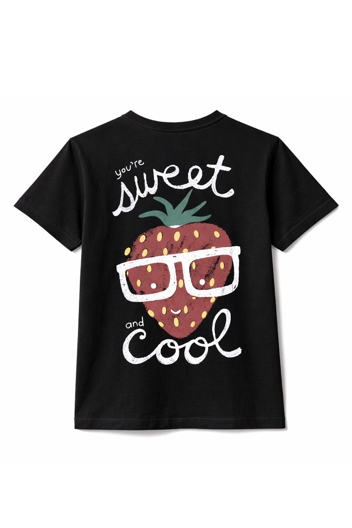 Strawberry Graphic T-shirt - Black