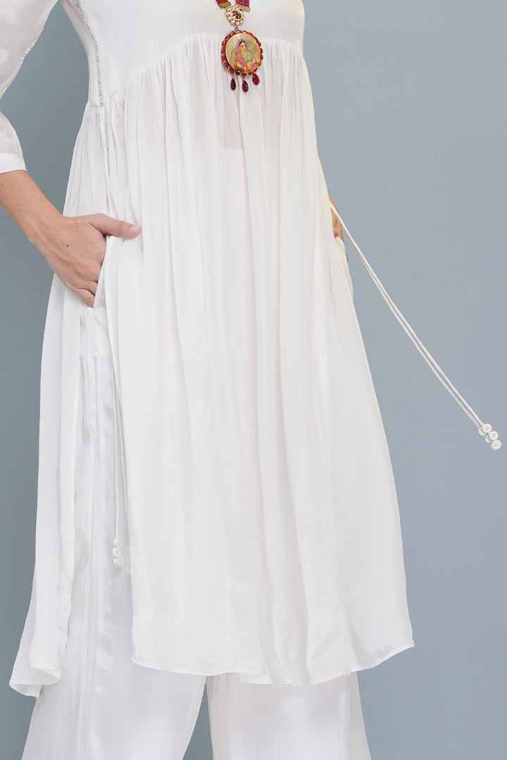 Noor Kurta