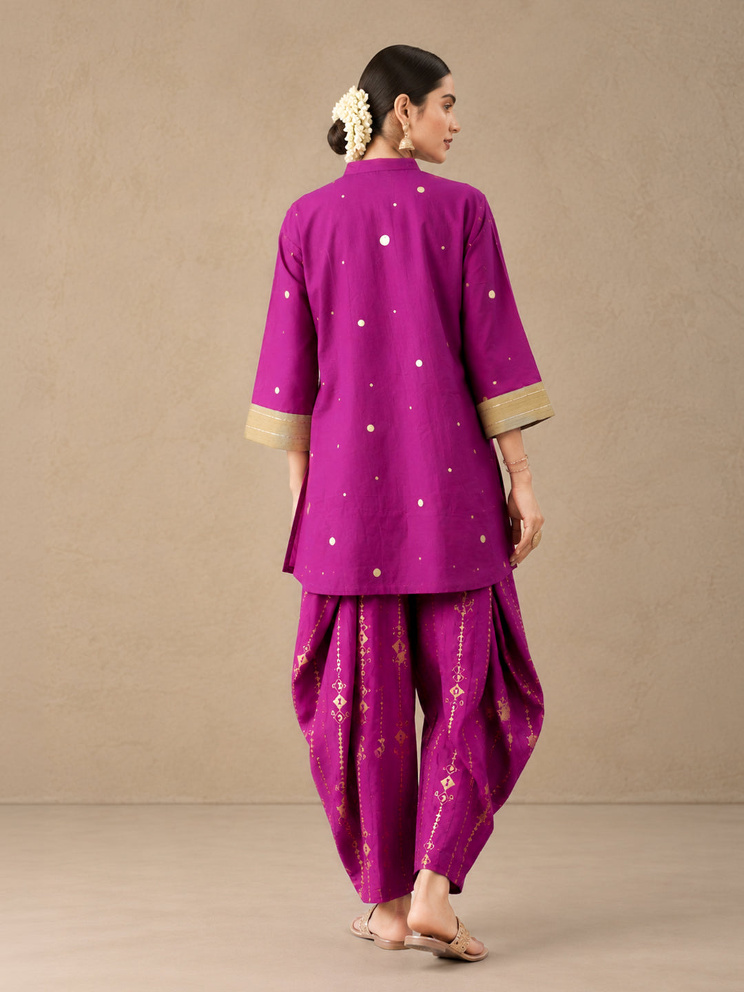 Sitara Kurta